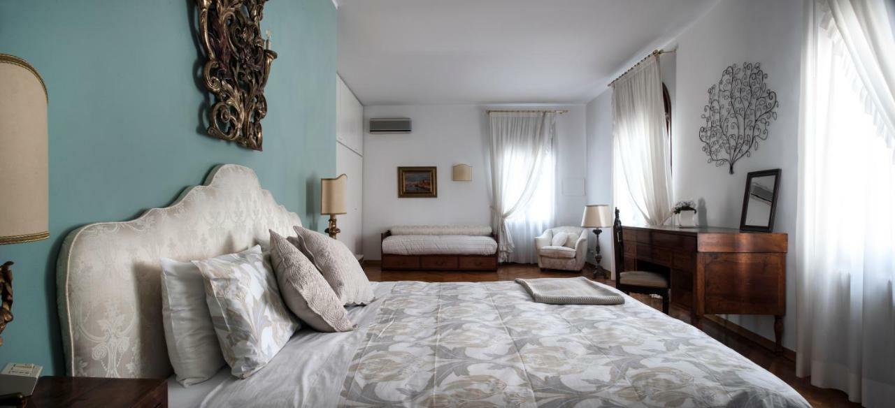 Casa Lunia Guesthouse Mestre Bagian luar foto