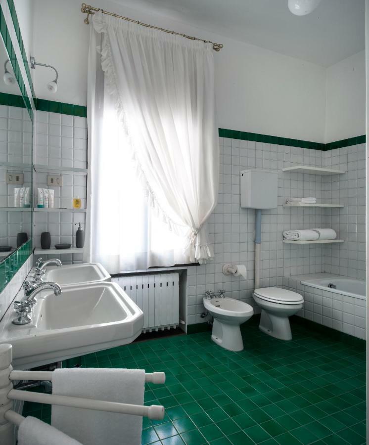 Casa Lunia Guesthouse Mestre Bagian luar foto