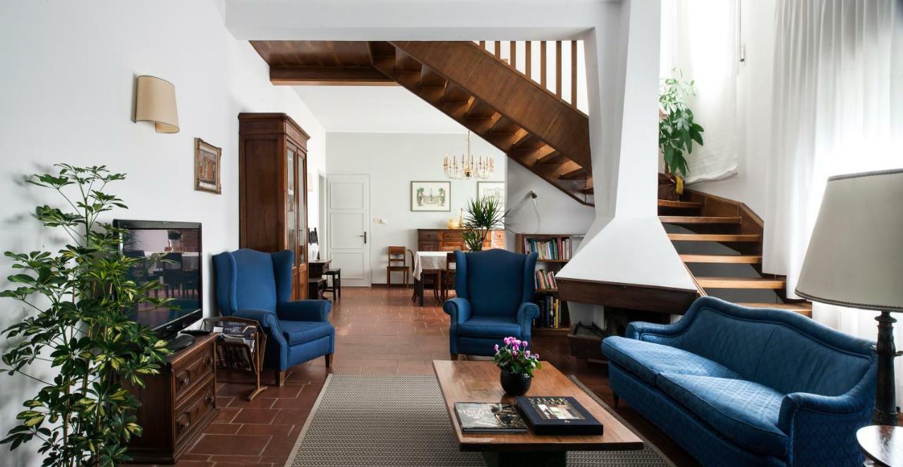 Casa Lunia Guesthouse Mestre Bagian luar foto